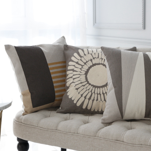 完成品）刺繍クッションカバー（3種）