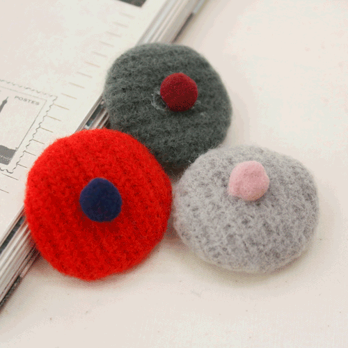 編み装飾ベレー帽3種