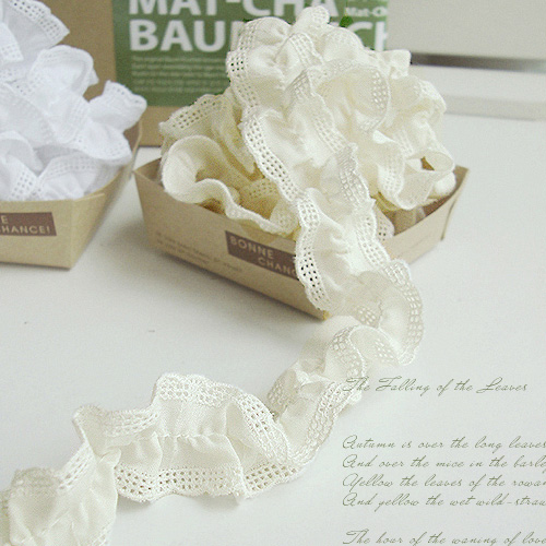 レース生地刺繍レース布しわ009スカレットナチュラル