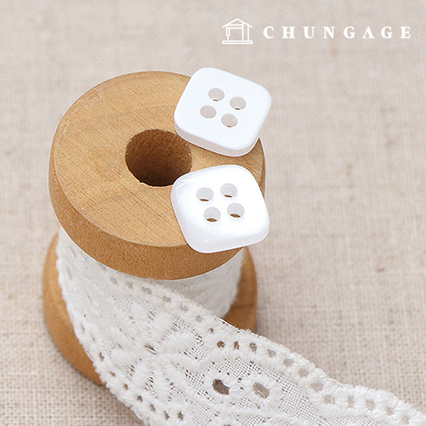 スクエアボタンラウンドシェイプ9mmクラウディホワイト77012