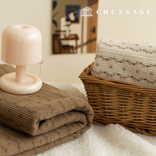 コーデュロイ生地 スパン中ゴルデン 8W コーデュロイ 葉 縞模様 パタン生地 広幅 冬生地 プロズン 2種