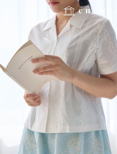 刺繍生地コットン花柄フラワーストライプ生地ビザンテ