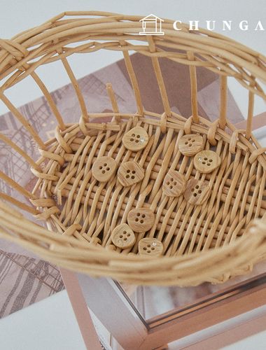 ウッドキュービック柄4球ボタン服作り