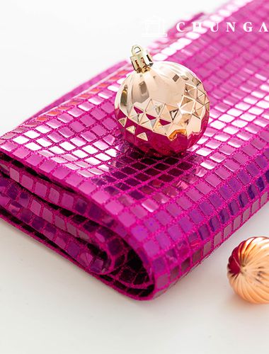 四角スパンコール生地キラキラ布舞台服パーティー生地ビジューホログラムピンク