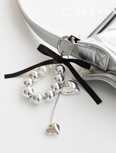 キーリングリボンハート真珠シルバービーズキーホルダーキーホルダーキーリングシルバー真珠