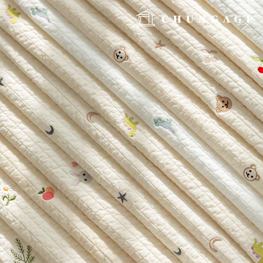 ジュルヌビーム生地両面刺繍生地無蛍光高密度4オンス広幅おとぎ話国13種