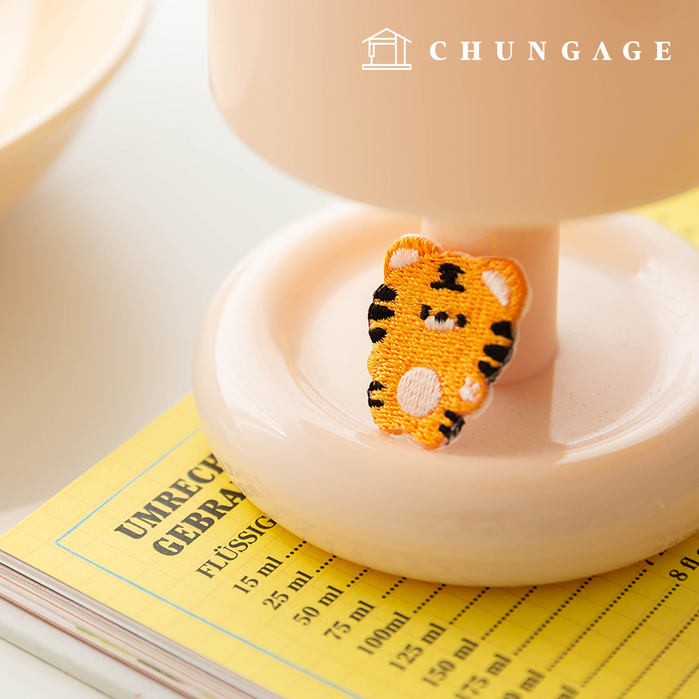 熱接着とペン動物かわいい虎パッチ